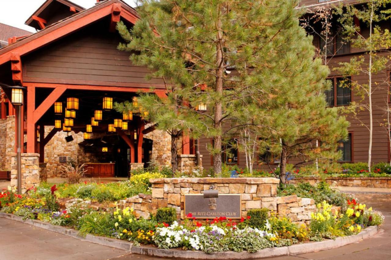 Holiday home The Ritz-carlton, 2 Bedroom 8409, Mountain/mall View, Ski-in/ski-out In Highlands